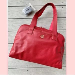 Lululemon Athletica Adjustable Red Weekender Duffle Bag/Tote